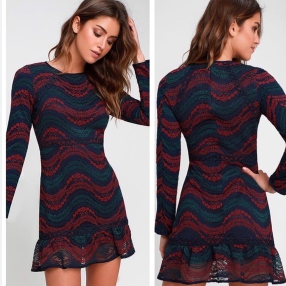 Moon river Lavinia lace mini dress long sleeve navy red size m - Picture 3 of 6